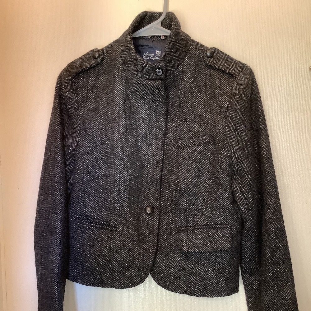 American Eagle Outfitters Fully Lined Tweed Short Jacket / Nice